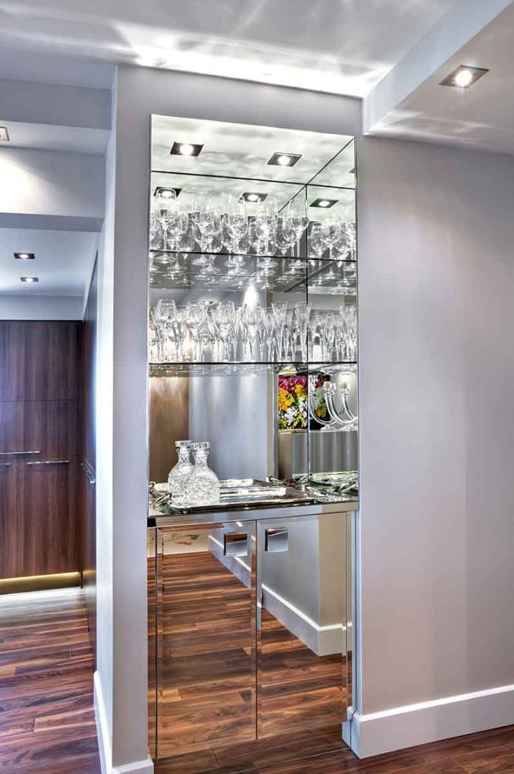 Atwater Condo — Modern Decor — photo 4