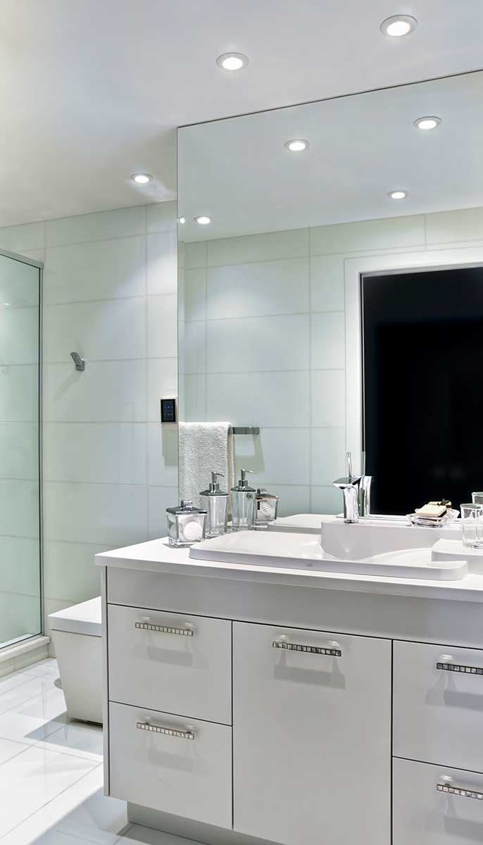 Atwater Condo — Modern Decor — photo 23