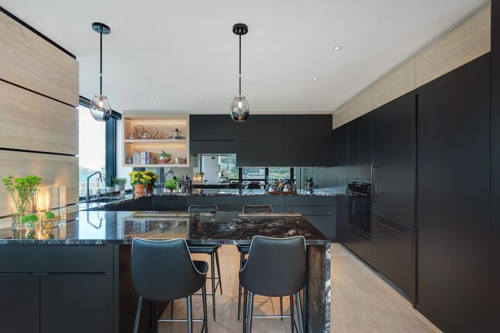 Westmount Square Zen City Home — photo 12