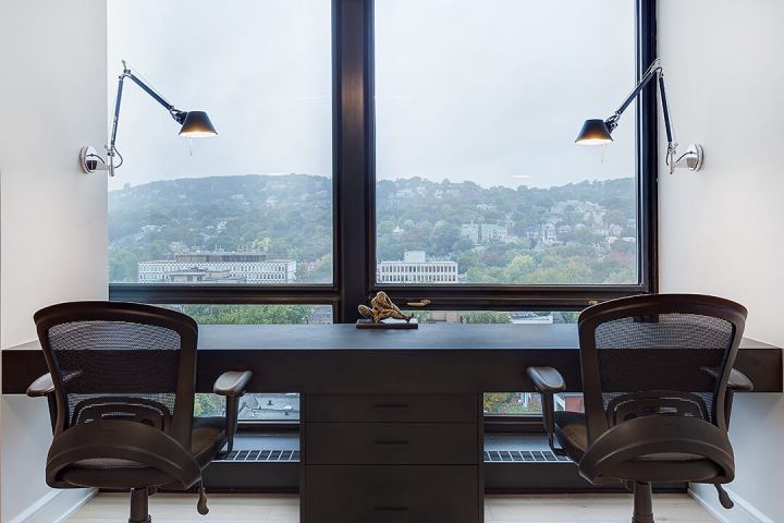 Contemporary and Relaxed — photo 19